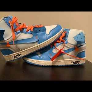 Off-White Jordan 1 UNC size 11